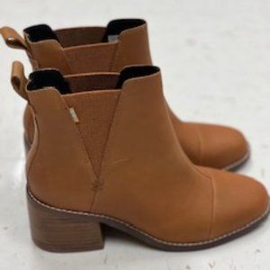 NWOT TOMS Everly Boot